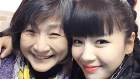 劉濤與鄭佩佩十年前因參加真人秀而結為好友（圖／翻攝微博））