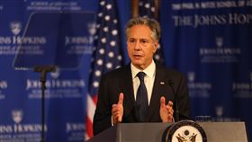 布林肯：後冷戰時代已結束 進入與威權激烈競爭美國國務卿布林肯13日赴約翰霍普金斯高等國際研究學院（SAIS）發表演說，指後冷戰時代已經結束，進入與威權激烈競爭初期。中央社記者徐薇婷華盛頓攝 112年9月14日