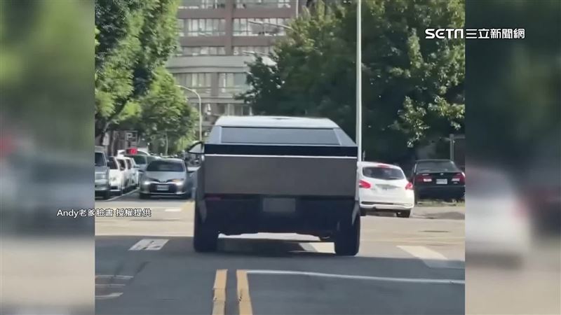 全台首輛！特斯拉Cybertruck現身北市