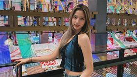 歐陽娣娣自信秀舞技。（圖／翻攝自歐陽娣娣IG）