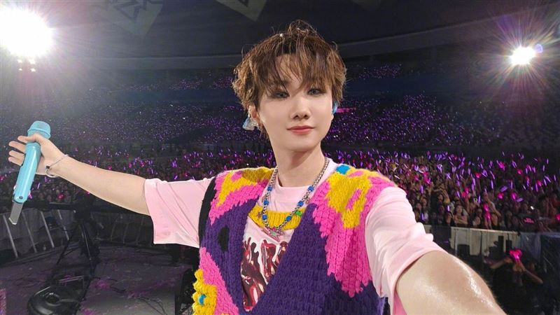 台下觀眾高舉退票　汪蘇瀧高EQ反應惹心疼