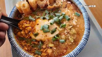 麻辣豆花、烏魚子霜淇淋　怪奇美食大集合