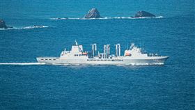 磐石軍艦出港後，往機動位置移動。（圖／軍聞社提供）