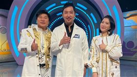 李進良（中）跟胡瓜難得公開合體。（圖／讀者提供）