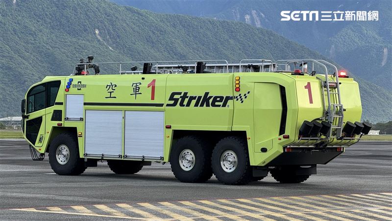 多圖／漢光40　花蓮戰備跑道執行外物預防