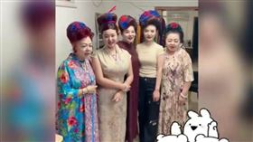 天津大媽盤髮插字為潘瑋柏宣傳演唱會（圖／翻攝唯一純白的茉莉花兒微博）