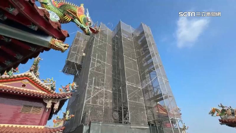 南投敦和宮卸鷹架防颱　神像修補工程延後
