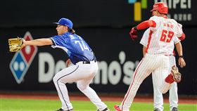 ▲富邦悍將杰戈守備化解危機。（圖／富邦悍將提供）