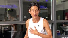 唐治平趕在萬安演習開始前抵達士林地檢署。（圖／記者楊忠翰攝影）