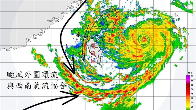 鄭明典貼回波圖：莫拉克就類似這樣的雨帶
