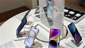 2024年6月台灣智慧手機市場，iPhone 15（128GB）成為最賣iPhone。（圖／品牌業者提供）