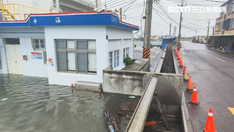 成功抵禦天文大潮　居民嗨喊：免做水災了