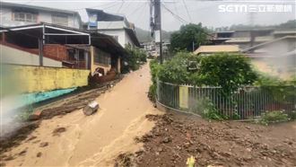 凱米豪雨炸南投！水里鄉108巷驚見土石流