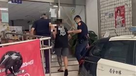 包腿女兇狠談判，卻狼狽落網。（圖／警方提供）