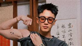 柯震東想開直播卻遭阻止。（圖／翻攝自柯震東IG）