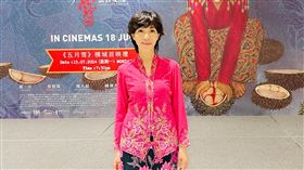 萬芳《五月雪》。（圖／原點概念提供）