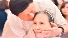 快訊／傅崐萁母親驚傳逝世！享耆壽90歲（圖／翻攝自傅崐萁臉書）