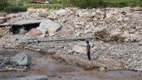 暴雨,山洪,中國,四川,雅安市,失蹤,災害（圖／翻攝自中國青年報微博）