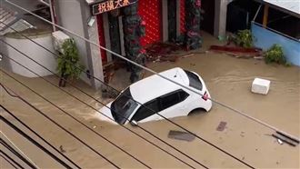 車泡水別慌！分辨輕重災情，搶救有撇步