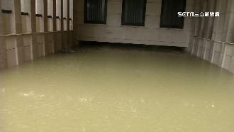 高雄三民區淹水近1層樓　居民哽咽損百萬
