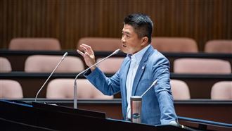 罷團顏寬恒互控遭阻、惡改！都發局回應了