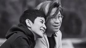 吳君如和陳可辛雖沒有所謂的「保證書」，但兩人早已活成所有人羨慕的樣子。（圖：吳君如大美女微博）
