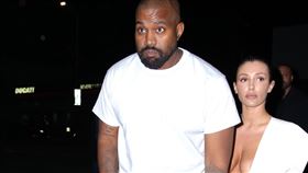 肯伊威斯特和老婆比安卡。（圖／美聯社／達志影像）