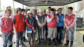 卓榮泰視察台9線164.2k邊坡災點搶修情形。（圖／行政院提供）