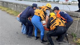 雲林,口湖鄉,牛挑灣,浮屍（圖／翻攝畫面）