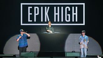 Epik High來台開唱　全場粉絲舉「中指」