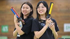 台灣射擊好手劉恆妤、余艾玟。（圖／國訓中心提供）