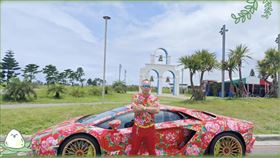 吊車大王公開擁有四妻的真相。（圖／翻攝自胡漢龑臉書）