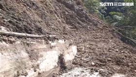 環山部落150戶斷水4日！台7甲線坍方路阻　救命礦泉水卡在半路