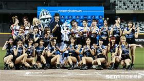 ▲富邦悍將先發投手藍力中職初登板拿下勝投，賽後獲選單場MVP。（圖／記者劉彥池攝影）