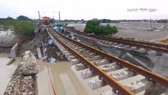 台鐵八掌溪橋30公尺鐵軌懸空　拚8/2通車