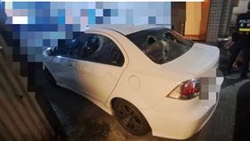 堂兄弟,兄弟鬩牆,停車,球棒,砸車,信號彈,圍毆,新北,八里