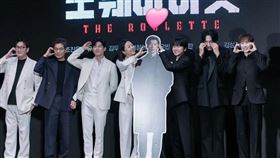 許光漢《無路可走：輪盤賭》。（圖／翻攝自許光漢IG）