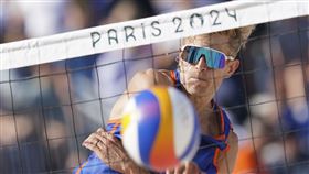 荷蘭沙灘排球選手范德維爾德，曾因強暴未成年女孩而遭定罪。（圖／美聯社／達志影像）