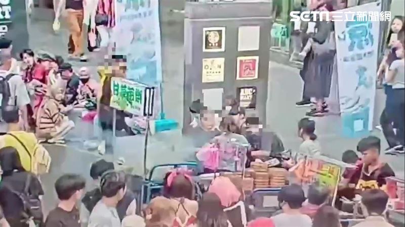 不滿女攤販愛搶位　他怒丟鞭炮炸毀芭樂攤