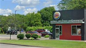 紐約蓋茨維爾的漢堡王分店（圖／翻攝自Google Maps）