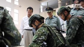 v國防創新高1200