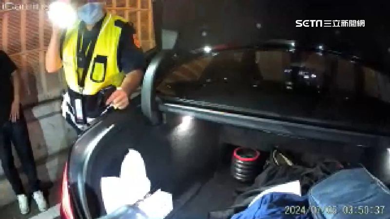 吳桐潭義子小弟被逮　車內藏槍如軍火庫