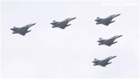 ▲520就職慶祝大會空中分列式 雷虎小組（圖／記者楊澍攝影）