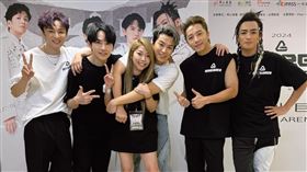 Energy主唱阿弟愛妻Mei看完演唱會，大讚老公唱太好懷疑「假唱」。（圖／翻攝自Mei邱馨葦臉書）