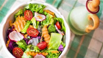 低脂＝變瘦？醫破「健康餐」迷思：OL錯了