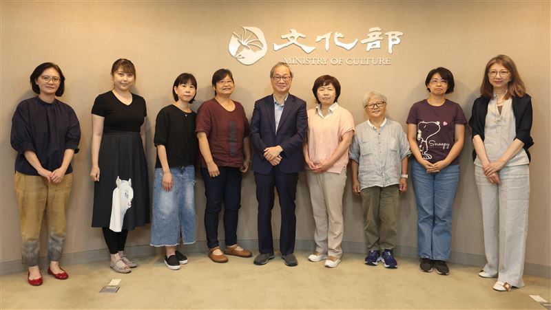 文化部邀繪本及圖文書工作者一同交流
