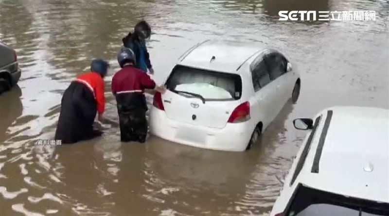 車子泡水滅頂只能報廢 事後維修成本高