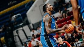 ▲「魔獸」霍華德（Dwight Howard）拿到就業金卡。（圖／TAT提供）