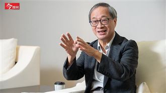 從小野到李遠...新任文化部長要如何讓台灣創作者有錢說故事？