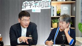 陸委會副主委梁文傑今（31）日接受政論Live直播節目《中午來開匯》專訪。（圖／CNEWS匯流新聞網提供)